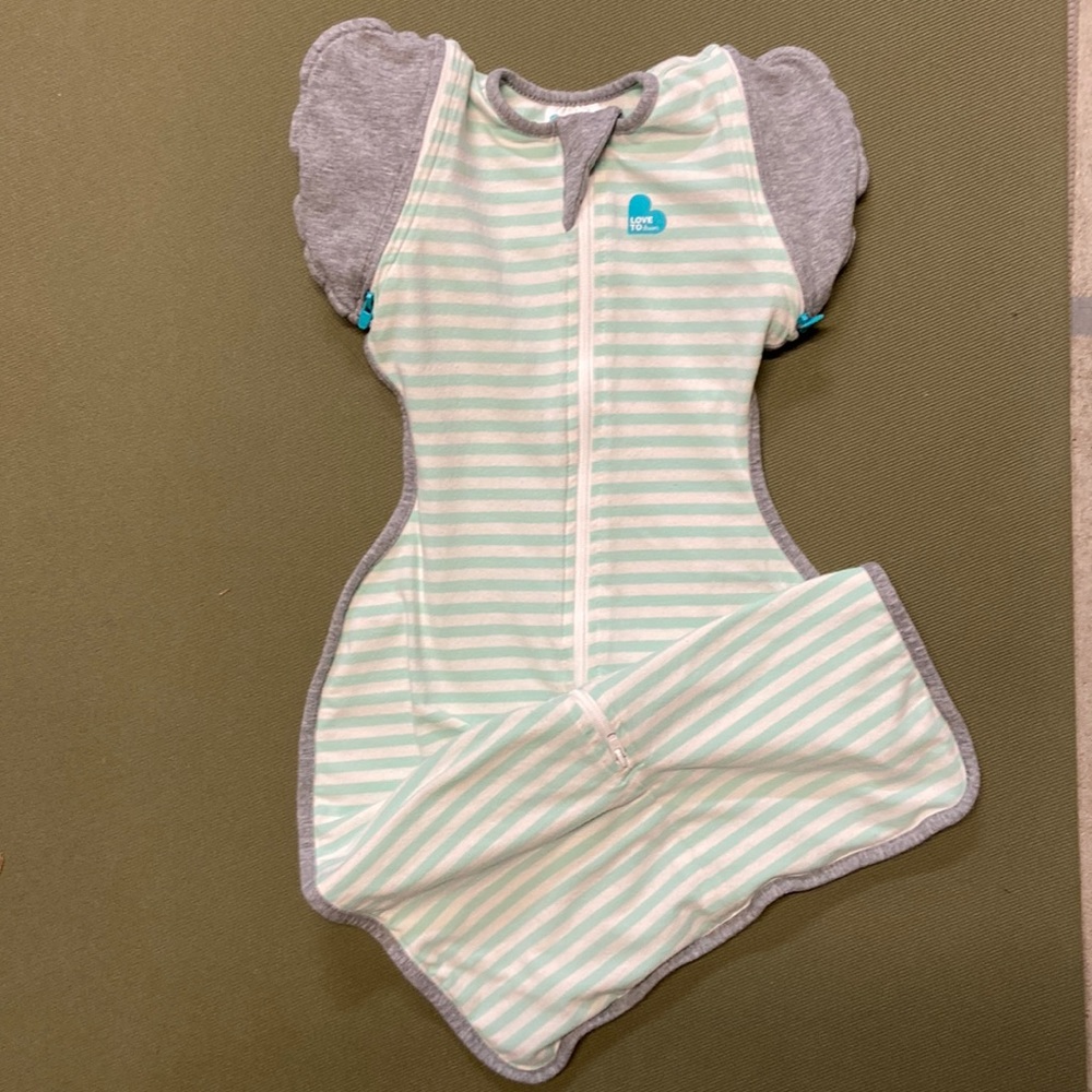 Love to Dream Swaddle Up Transition Bag, Size Medium, 1.0 TOG